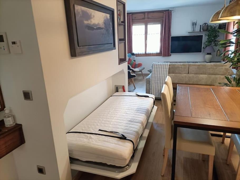 Espectacular Y Acogedor Apartamento Con Todas Las Comodidades Biescas  Extérieur photo